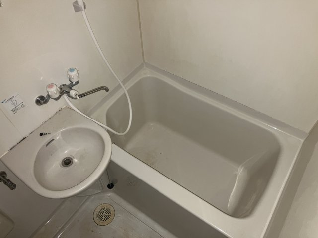 ブライズⅠの浴室