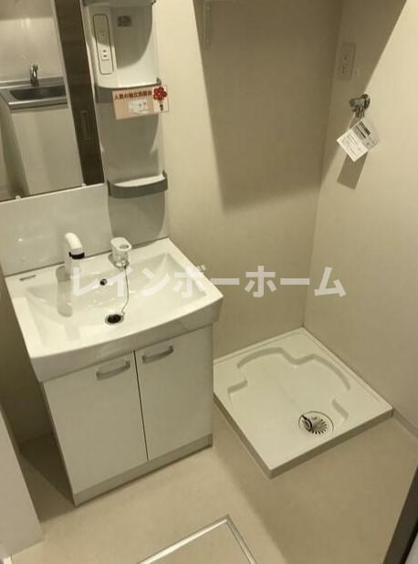 ルネッタの独立洗面台