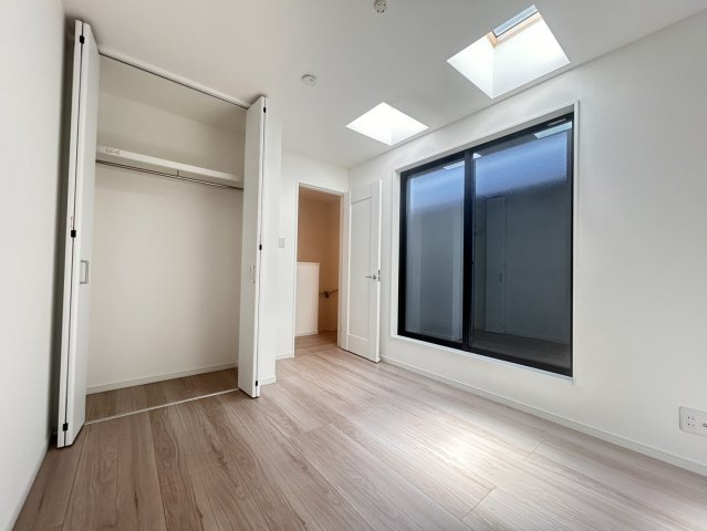 神戸市中央区神若通3丁目　新築戸建の洋室|3階洋室約5.1帖。