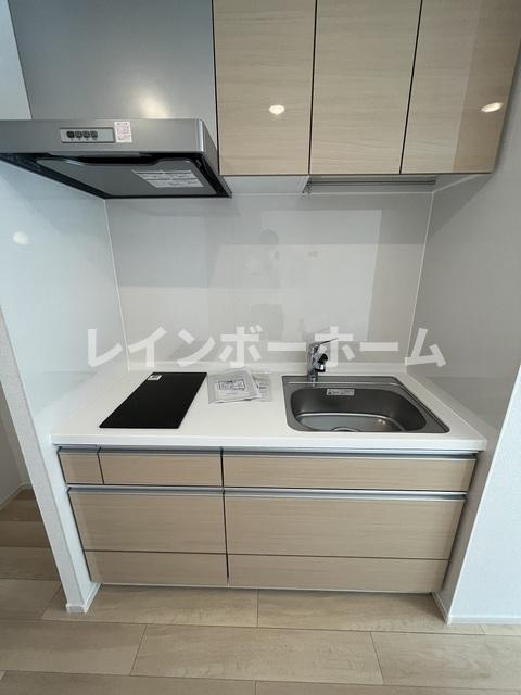 サニークレメント天王台　【非対面対応】接客・申込・契約オンライン！LINE×相談可！のキッチン|コンパクトなキッチンで掃除もラクラク
