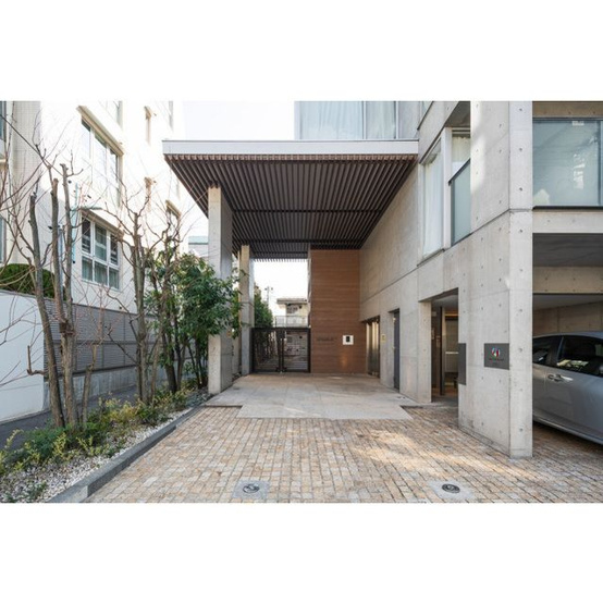 【エントランス】プライムアーバン目黒学芸大学