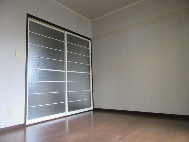 カサティントのその他