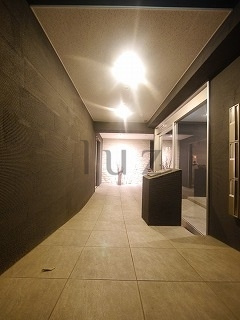 コリーナ横浜のエントランス
