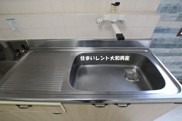 ロイヤルハウスⅡのキッチン
