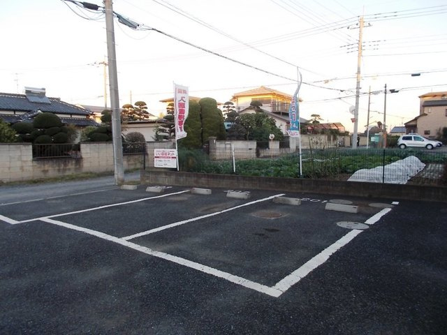 リバティーハイムの駐車場