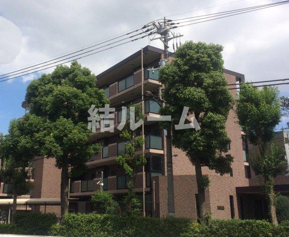 練馬区小竹町２丁目の賃貸マンションの外観