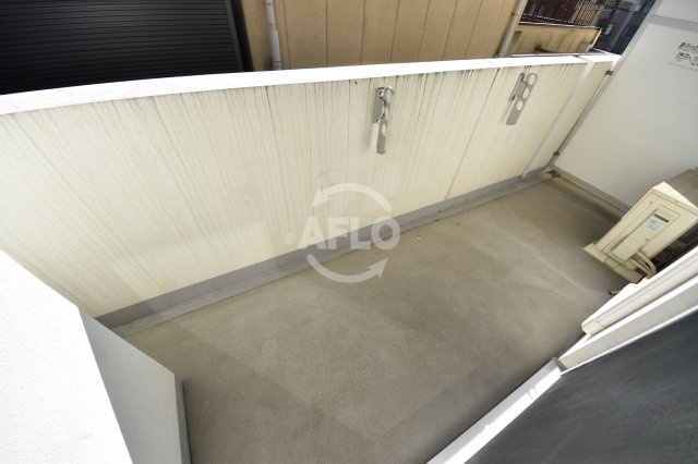ジュネーゼ京町堀パークサイドのバルコニー|ジュネーゼ京町堀パークサイド　バルコニー