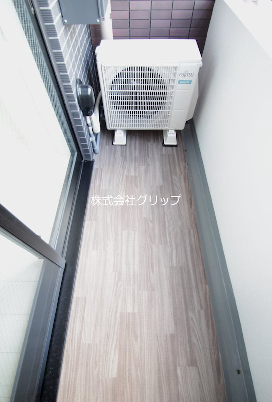 Le'aMARKS横濱弐番館のバルコニー