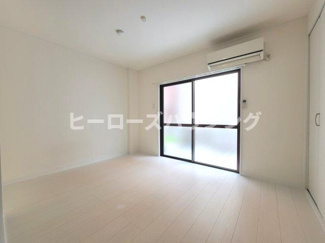 【寝室】 | オフィス・みざ　箕輪マンション | ※同タイプの写真となり、実際のお部屋とは異なる場合があります