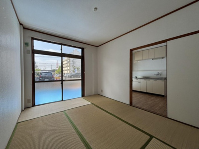 【寝室】 | マルハチマンション B棟　