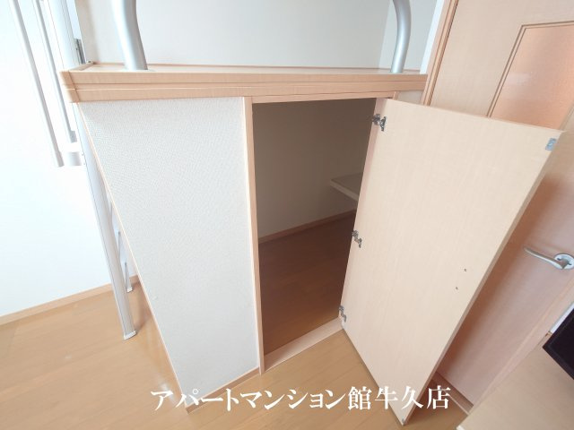 牛久市中央５丁目の賃貸マンションの収納|画像3