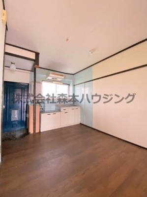 【居間・リビング】 | 　大日松原マンション | ゆったりとした居間です