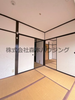 【和室】 | 　大日松原マンション | 明るい和室です