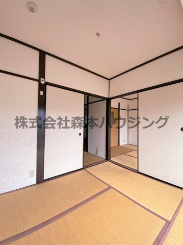 【和室】 | 　大日松原マンション | 明るい和室です