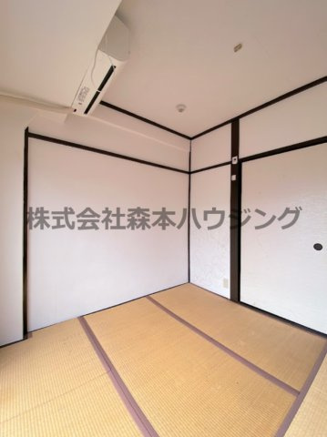 【和室】 | 　大日松原マンション | 個人の部屋や寝室として使える和室です