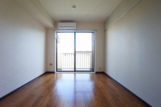 【寝室】 | ＰＬＥＮＤＹ鷺沼 | 別部屋の写真です。