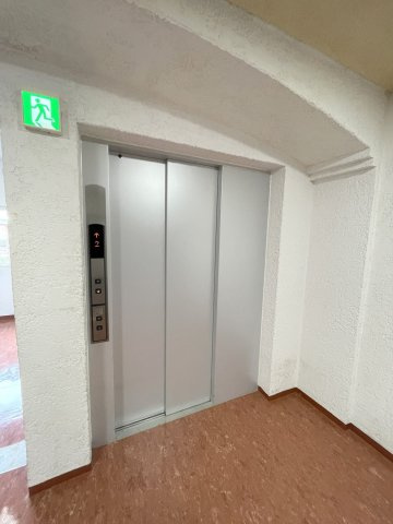 逗子マリーナ厚生用建物4号棟のその他共用部分|共用部・エレベーター