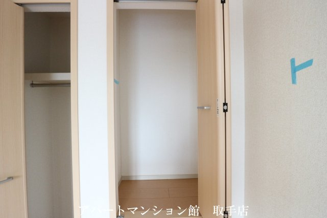 ジュネス・キミサクＢの収納