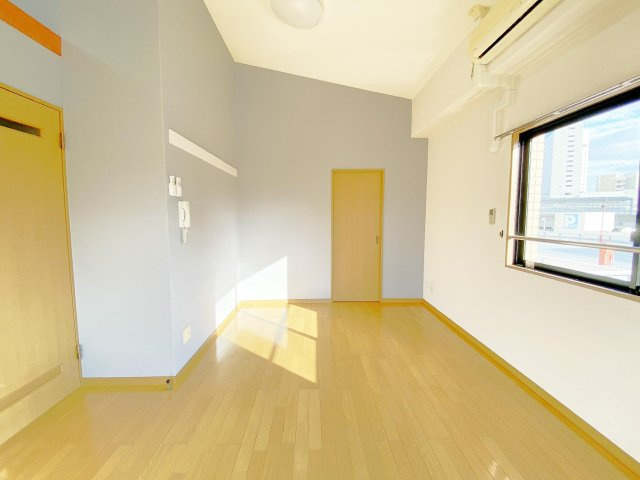 【寝室】 | リヴィエールヴェルト