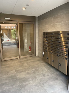 【エントランス】