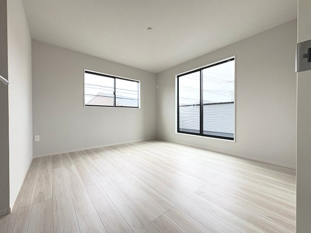 【寝室】 | 福岡市東区多の津5丁目1期　5号棟（全5棟）【仲介手数料無料・0円】 | 施工例。施工例は完成時と異なる場合があります。