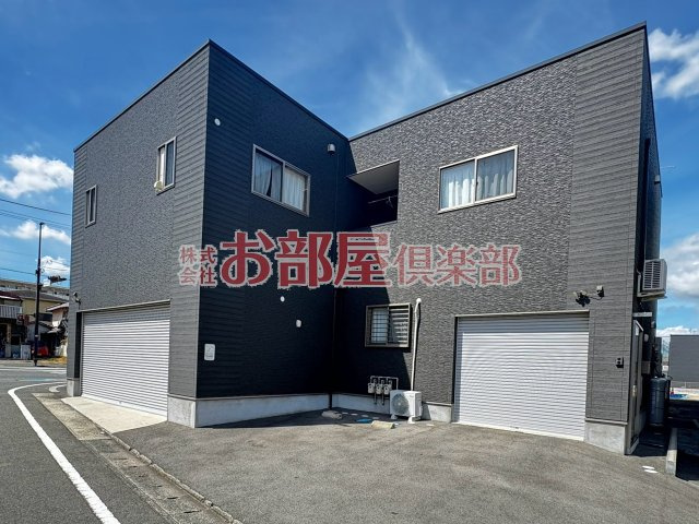 GarageHouse Pit-In Shirayama の外観