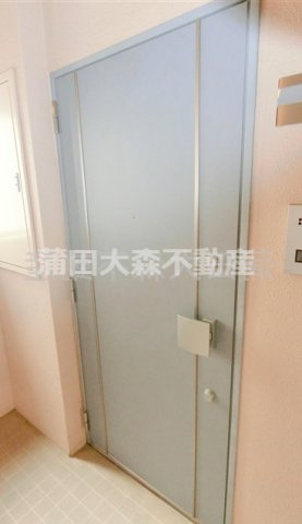 ガーラ・シティ蒲田南の玄関