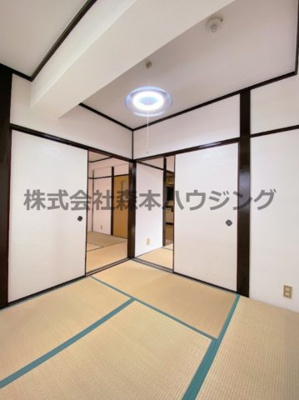 【和室】 | 　大日松原マンション | 畳の上でゆっくりとくつろげる和室です