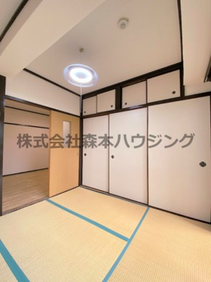 【寝室】 | 　大日松原マンション | 落ち着いて過ごせるお部屋なので、寝室にいかがでしょうか
