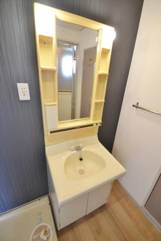 グランドール新福の洗面所