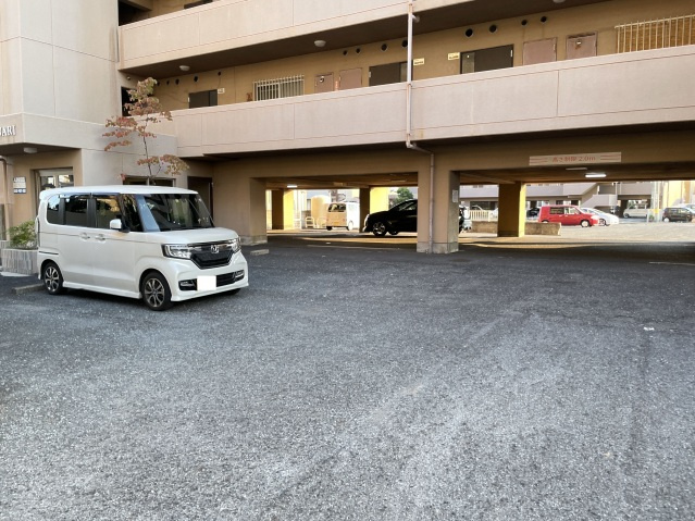 福寿豊成の駐車場
