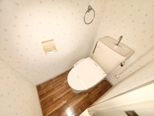 コーポニューライフのトイレ