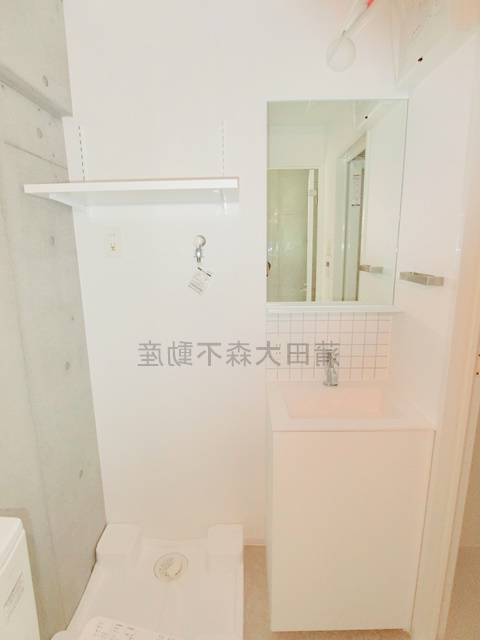 FRC梅屋敷の洗面所|洗面脱衣所　独立洗面台　室内洗濯機置き場