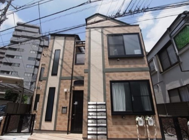 中野区本町３丁目のアパートの外観