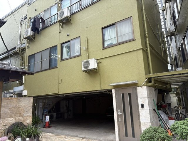 【外観】 | 信武マンション | 鉄筋コンクリート造のがっちりとした建物。