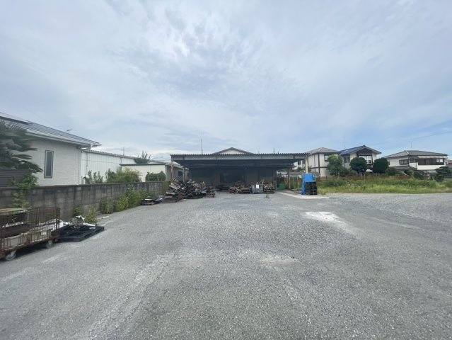 敷地面積２２５０坪以上　売地　東松山市松山町2丁目の外観|広々とした敷地面積約２２５０坪！現況：工場あり！