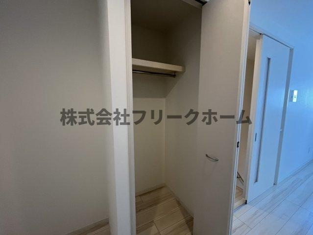 三鷹市下連雀３丁目のアパートの収納