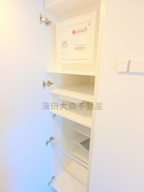 スタイリオ蒲田WESTの収納|玄関収納　シューズBOX