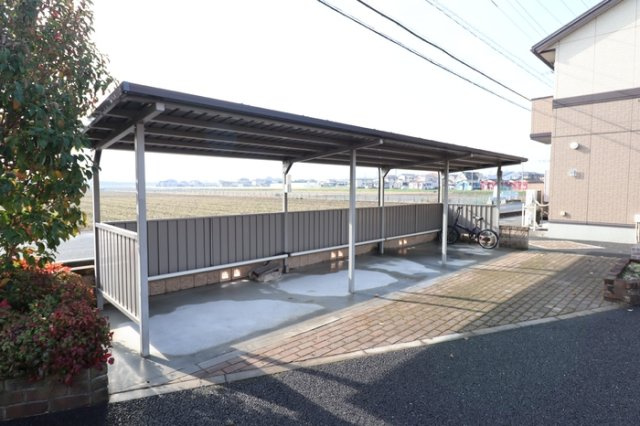 【その他共用部分】 | クワトロ ヤナギノ Ａ | 駐輪場