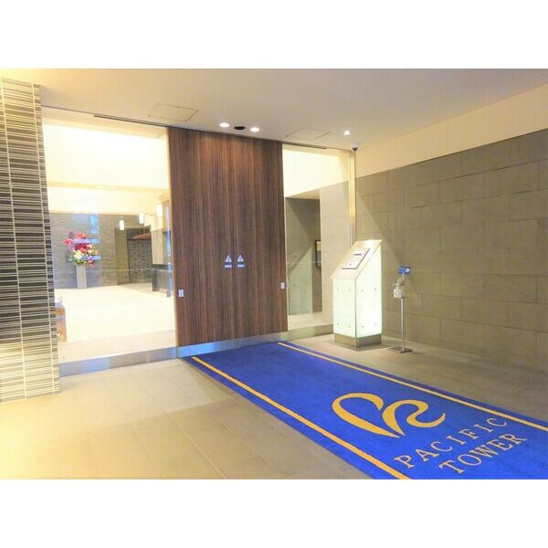 【エントランス】パシフィックタワー札幌 