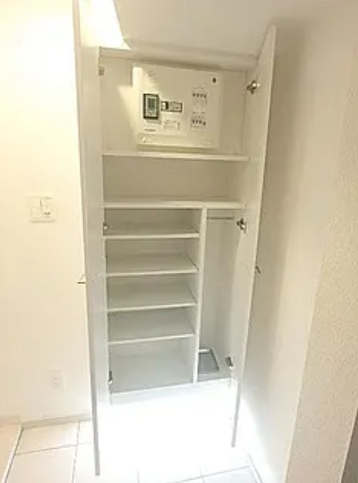 江東区平野２丁目の賃貸マンションの玄関