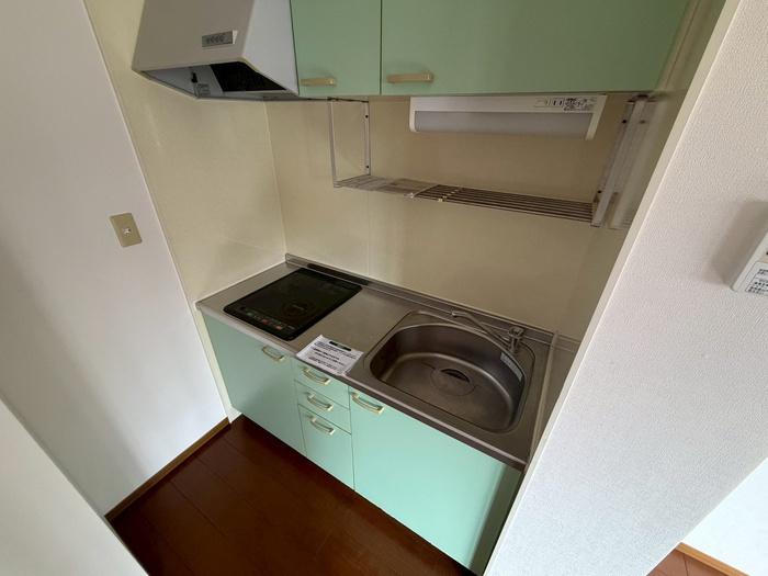 神戸市東灘区田中町２丁目のアパートのキッチン