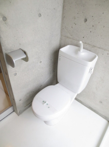 PISOのトイレ