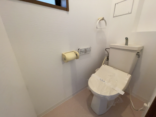 神戸市東灘区深江南町１丁目の賃貸マンションのトイレ