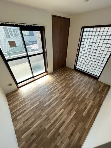 神戸市東灘区深江南町１丁目の賃貸マンションの居間・リビング