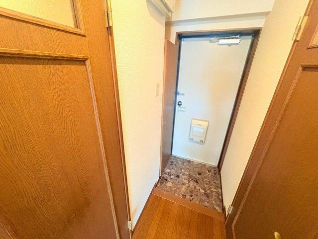 マジェスティ御影の玄関