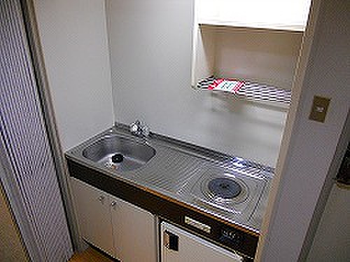神戸市中央区旭通２丁目の賃貸マンションのキッチン