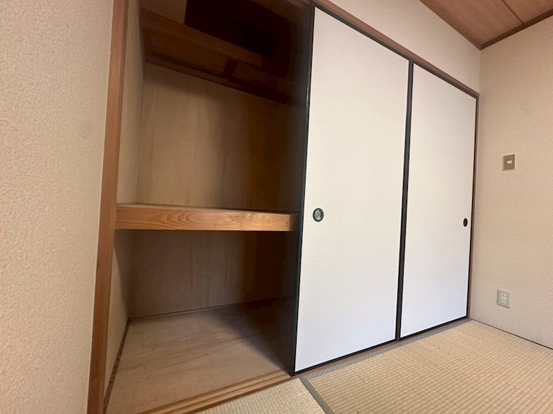 神戸市中央区坂口通７丁目の賃貸マンションの収納