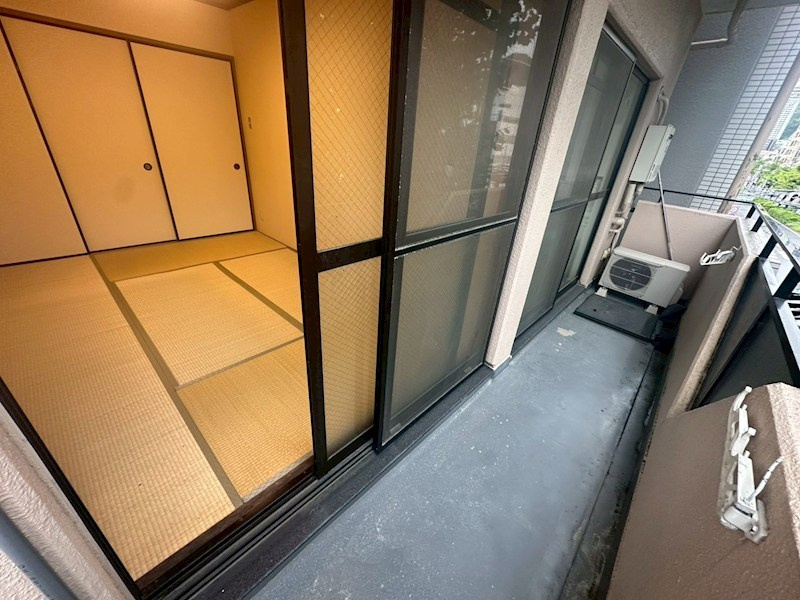 神戸市中央区坂口通７丁目の賃貸マンションのバルコニー