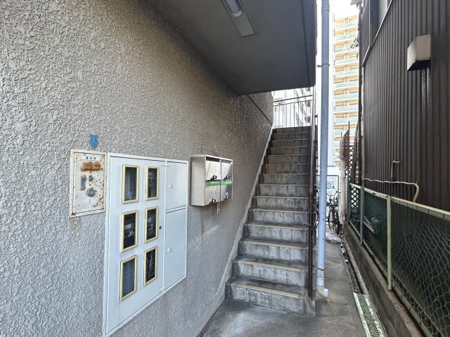神戸市灘区水道筋１丁目の賃貸マンションのバルコニー